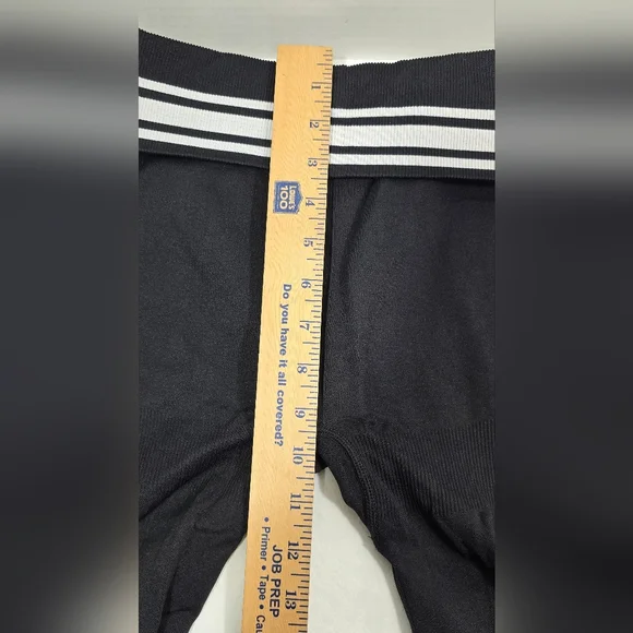 Victoria’s Secret PINK Roll Top Leggings Women's Small Black NWOT - Picture 6 of 11